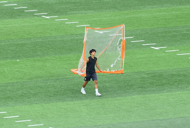 在与步行者
