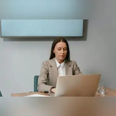 漕樱榕